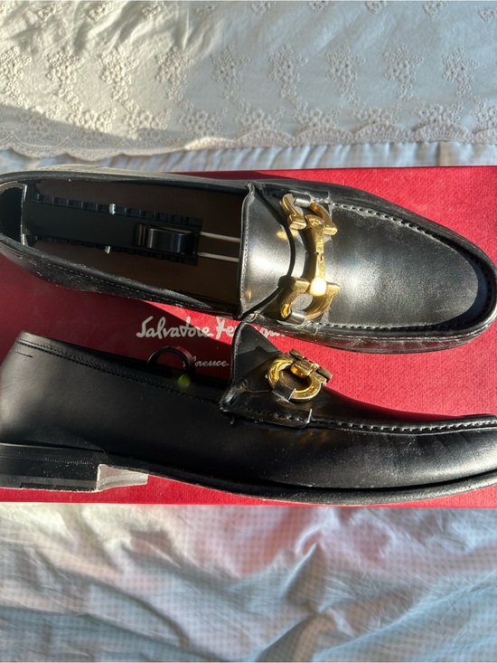 Salvatore Ferragamo Black Leather Loafers with Gold Bit Hardware